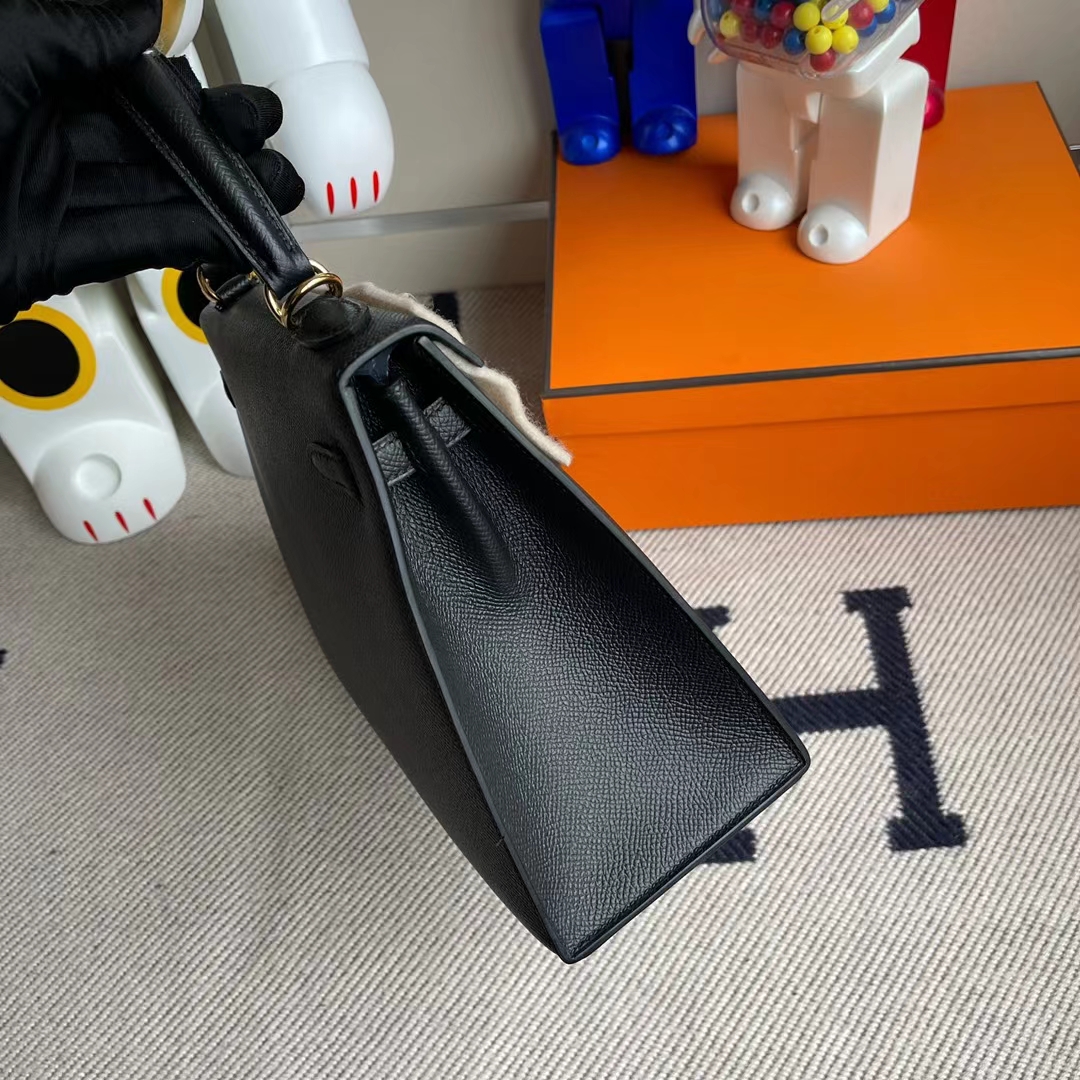 Hermès（爱马仕）Kelly 凯莉包 Epsom ck89 黑色 金扣 25cm