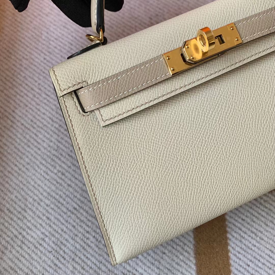 Hermès（爱马仕）Kelly Mini Ⅱ 迷你凯莉 Hss Epsom Ck10 奶昔白 拼 S2 风衣灰 金扣 19cm
