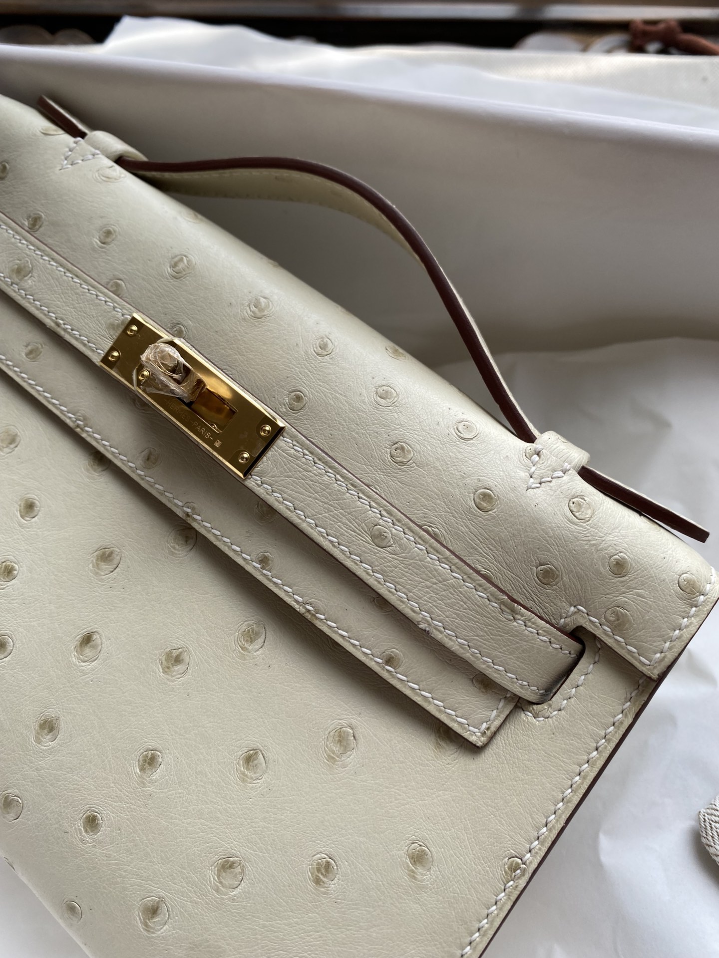 Hermès（爱马仕）Mini kelly pochette Ostrich kk鸵鸟 8U 冰川灰 银扣 22cm 晚宴包
