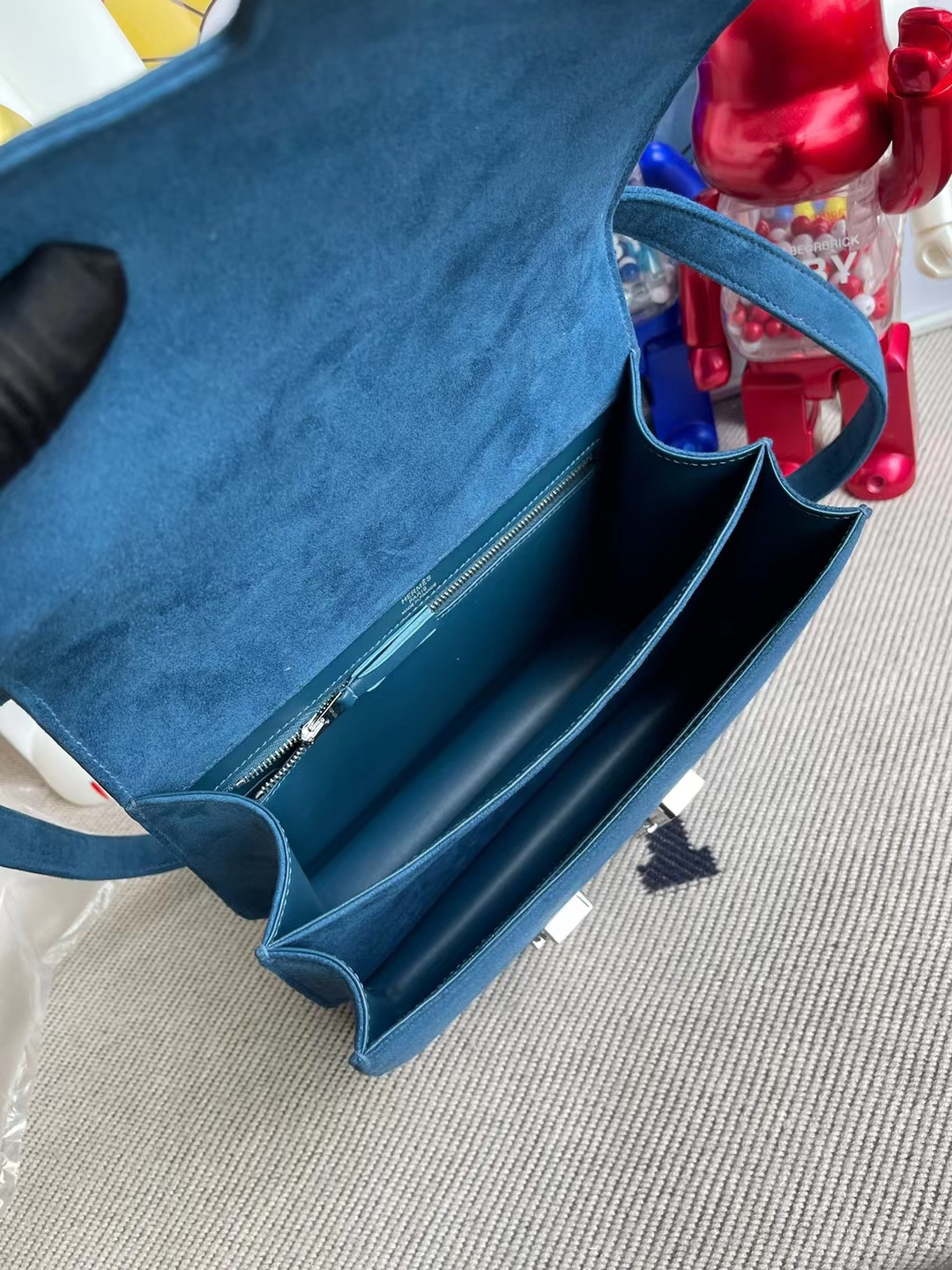 Hermès（爱马仕）Constance 空姐包 麂皮 家室蓝 银扣 24cm 顶级工艺