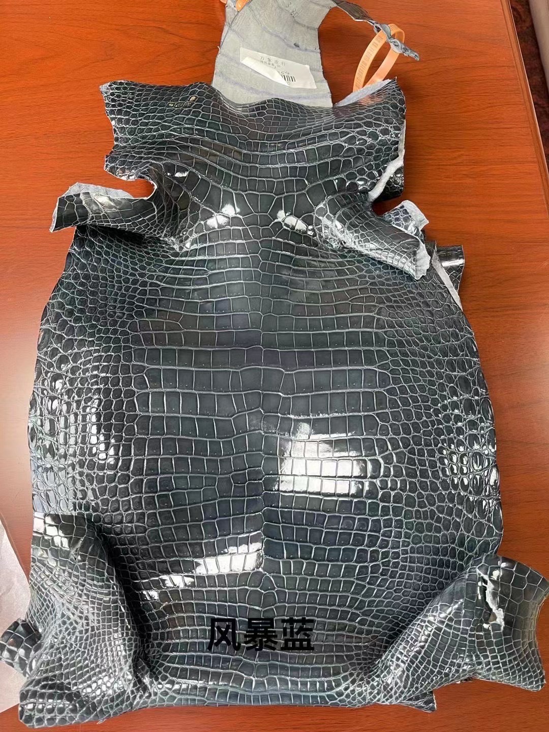 Hermès（爱马仕）新货 澳洲湾鳄皮 风暴蓝 可定制