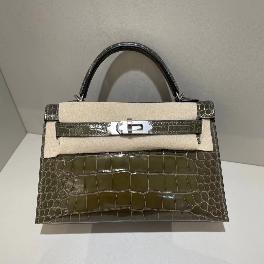 Hermès（爱马仕）Kelly Mini Ⅱ 迷你凯莉 雾面美洲鳄 G8 深橄榄绿 银扣 19cm