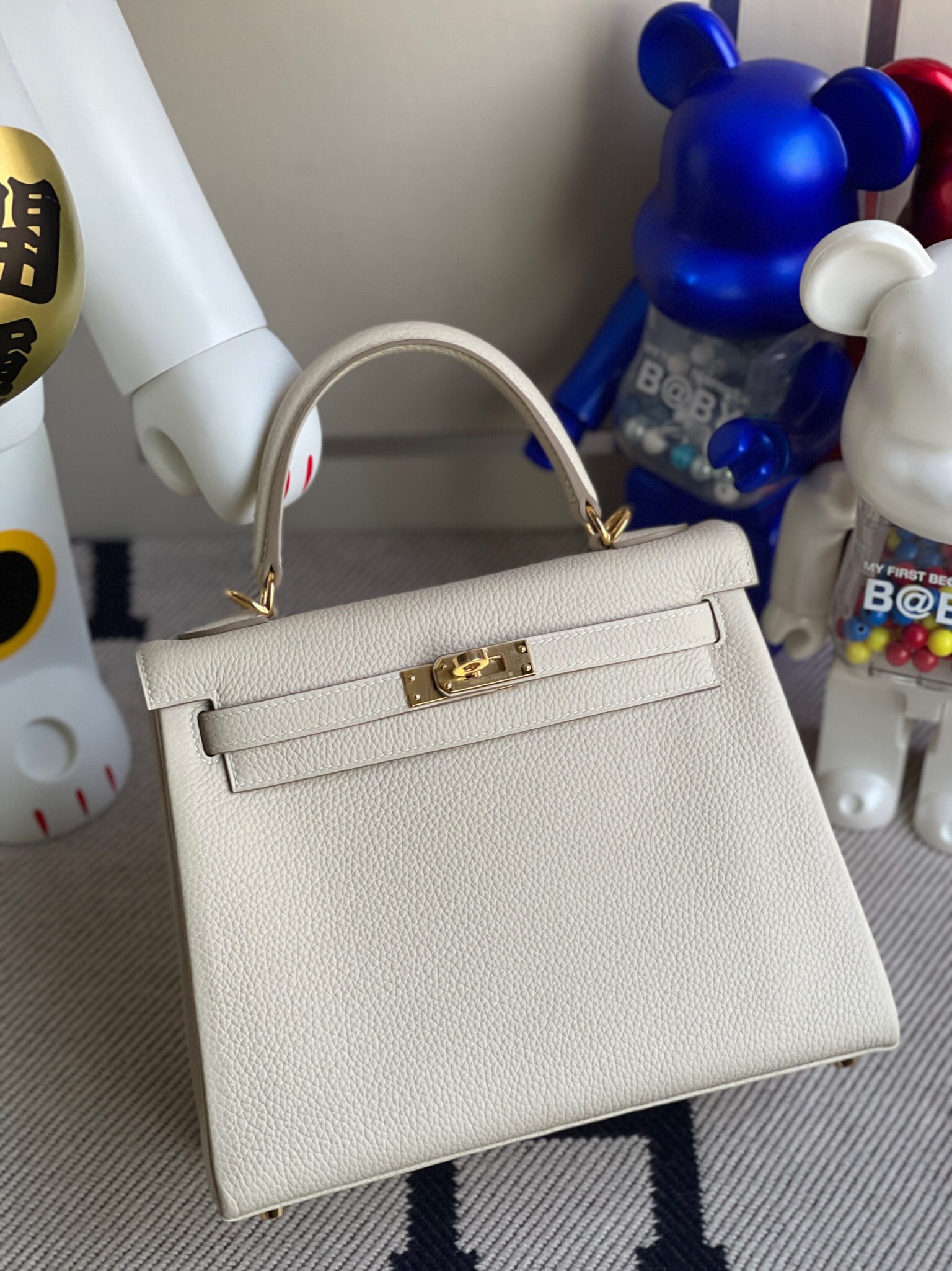 Hermès（爱马仕）Kelly 凯莉包 原厂小牛皮 togo ck10 奶昔白 Craie 金扣 25cm 顶级手缝 现货