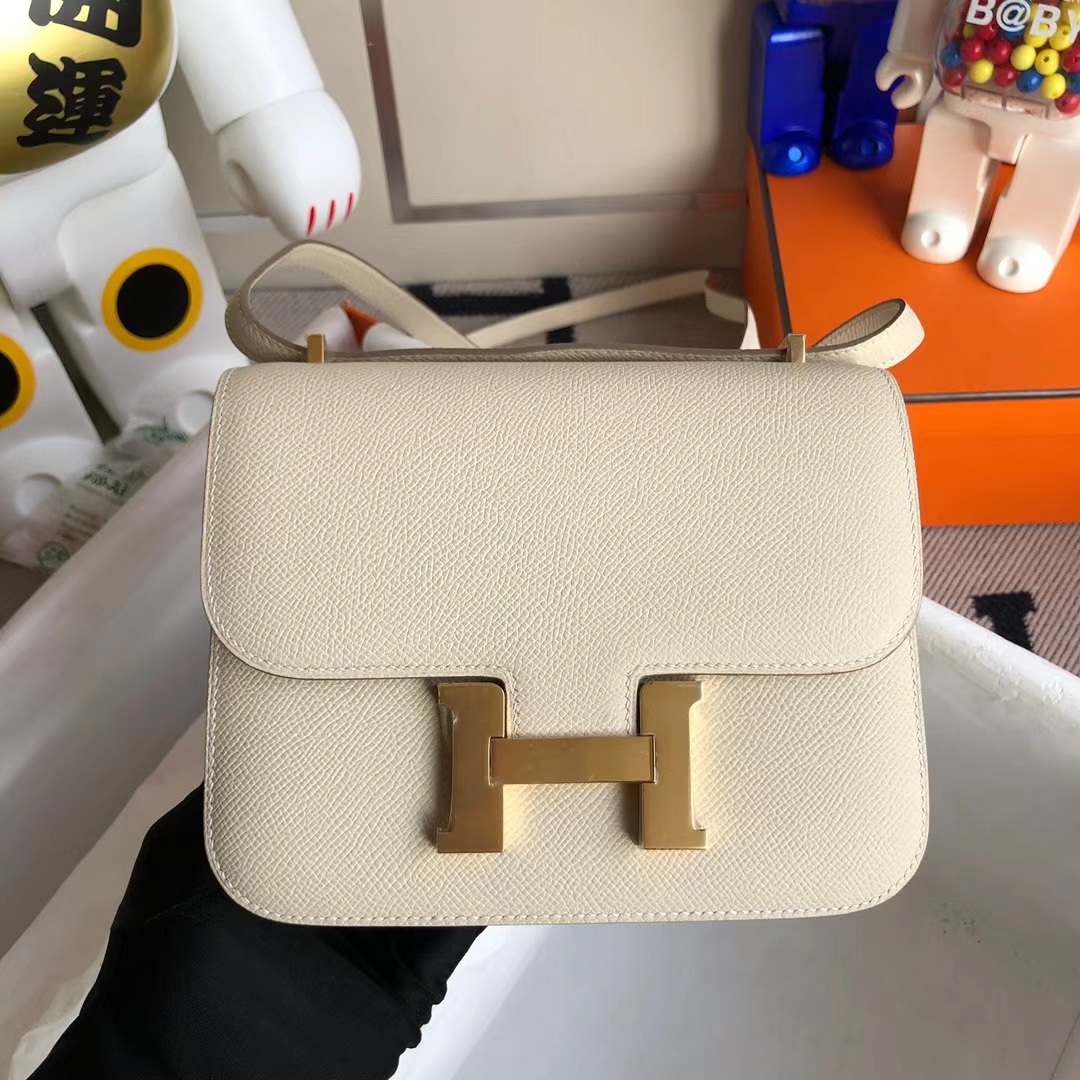 Hermès（爱马仕）Constance 空姐包 Epsom ck10 奶昔白 金扣 19cm