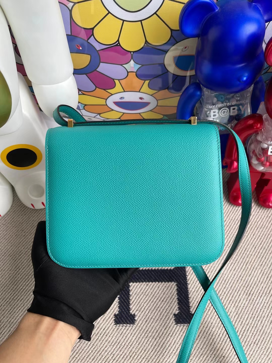 Hermès(爱马仕)Constance 康斯坦斯 Epsom 湖水绿 金扣 19cm-拉尔森鳄鱼皮具定制 - 爱马仕包包官网 Hermès(爱马仕)Constance 康斯坦斯 Epsom 湖水绿 金扣 19cm
