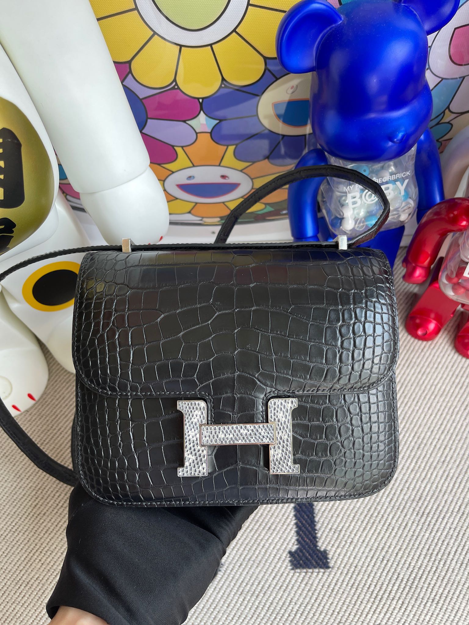 Hermès（爱马仕）Constance 空姐包 Alligator matt 雾面鳄鱼 89 黑色 拼蜥蜴扣 18cm 顶级手缝 定制