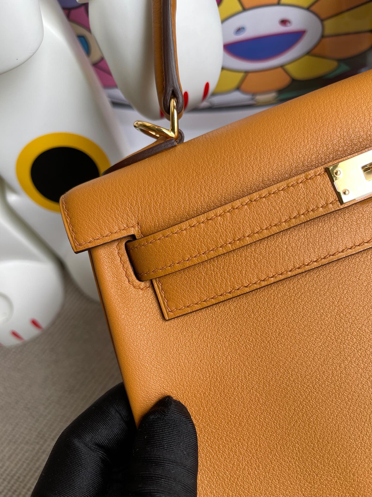 Hermès（爱马仕）Kelly 凯莉包 Swift S2 芝麻色 金扣 25cm 顶级手缝