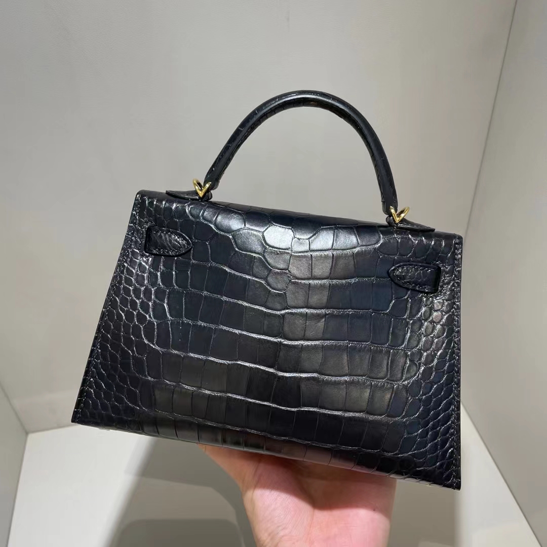 Hermès（爱马仕）Kelly Mini Ⅱ 迷你凯莉 雾面美洲鳄鱼 Ck89 黑色 金扣 19cm