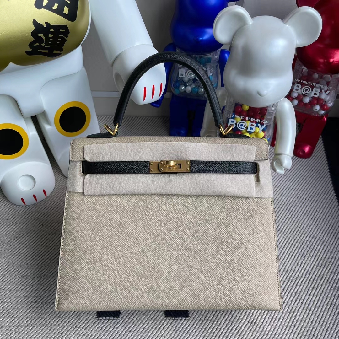 Hermès（爱马仕）Kelly 凯莉包 Epsom S2 风衣灰 拼 ck89 黑色 磨砂金扣 25cm