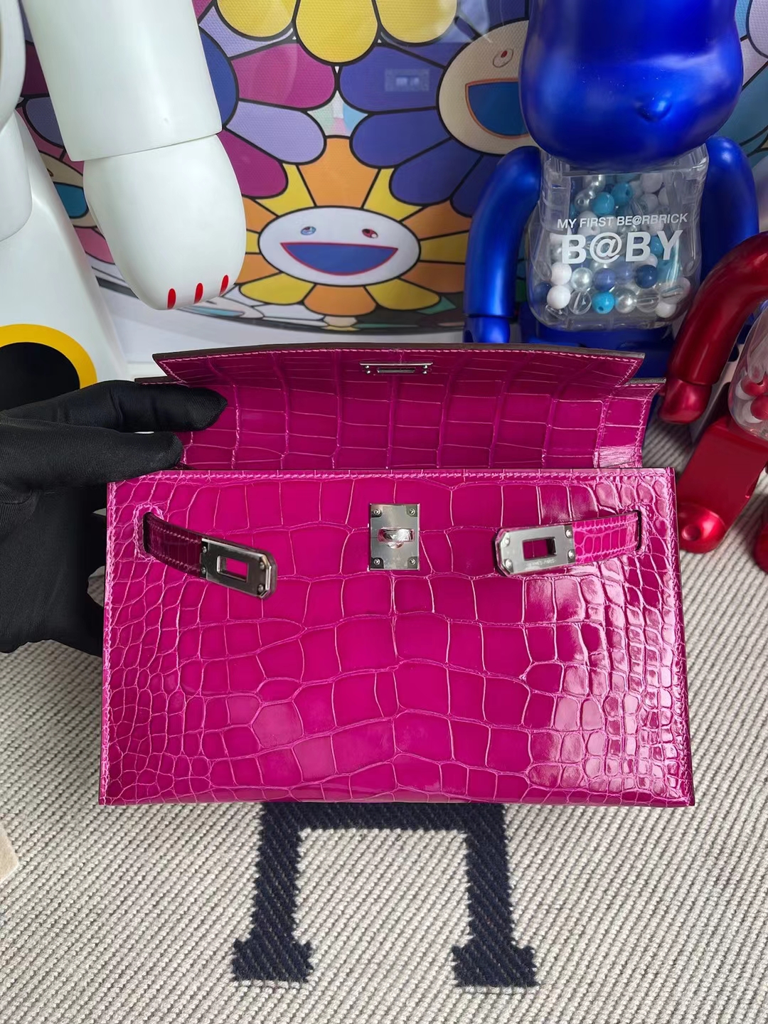 Hermès（爱马仕）MiniKelly Pochette 亮面美洲鳄鱼 J5 天方夜谭粉紫 银扣 22cm