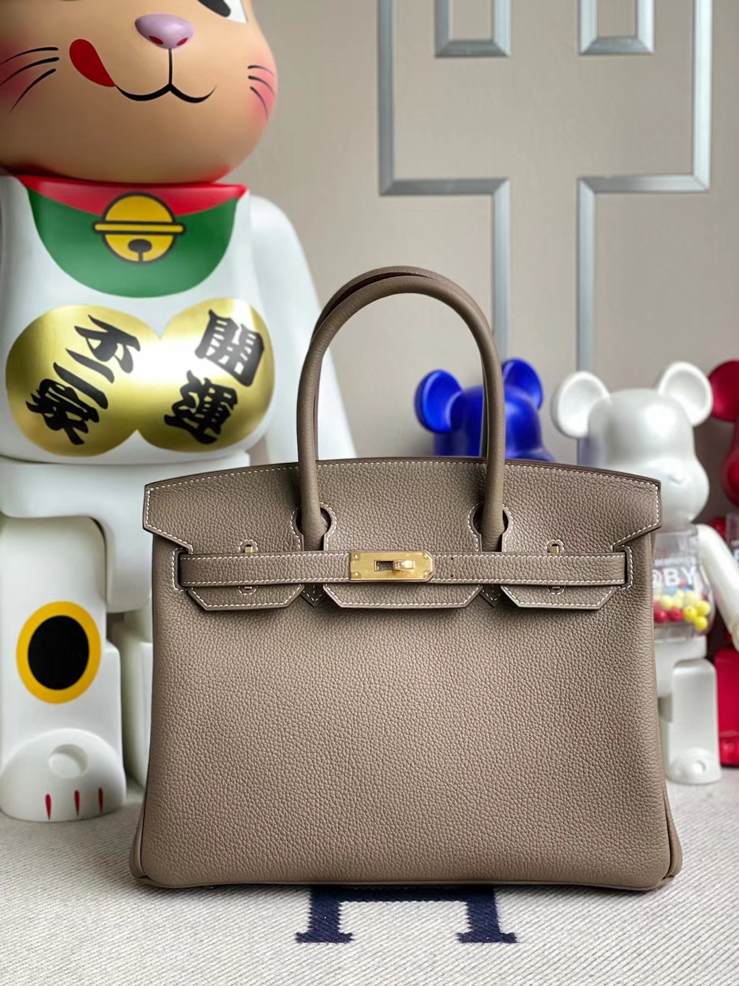 Hermès（爱马仕）Birkin 铂金包 Togo小牛皮 Ck18 大象灰 金扣 30cm