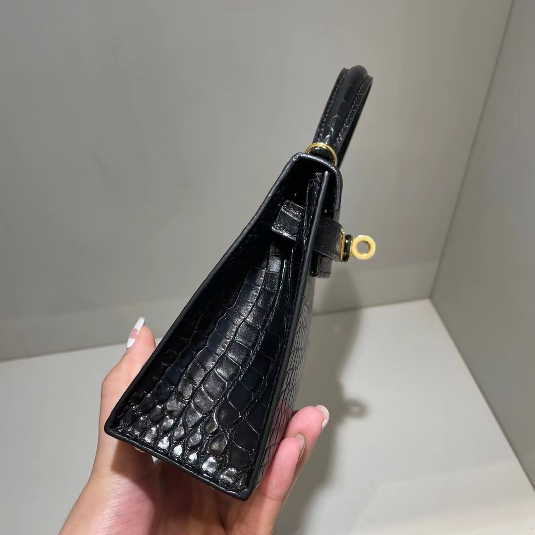 Hermès（爱马仕）Kelly Mini Ⅱ 迷你凯莉 雾面美洲鳄鱼 Ck89 黑色 金扣 19cm