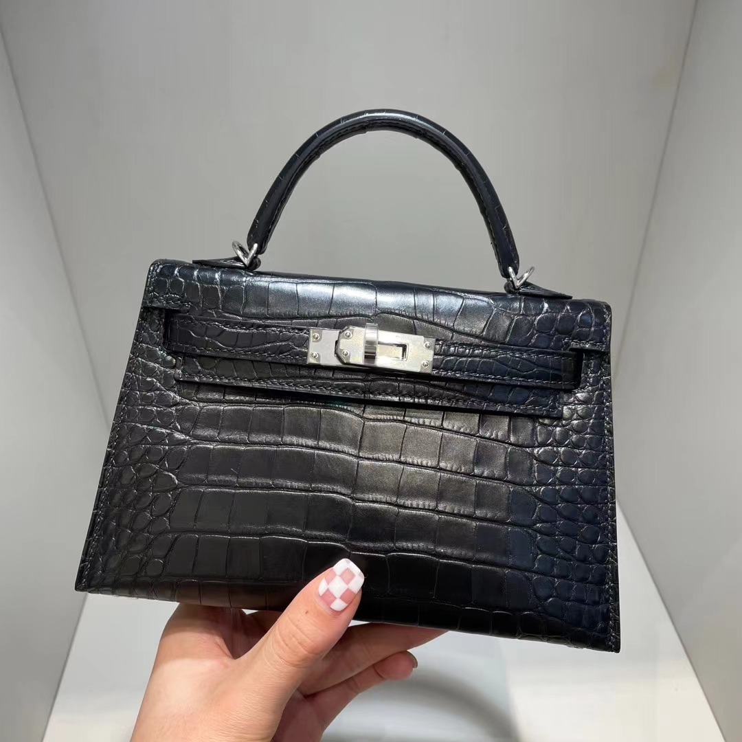 Hermès（爱马仕）Kelly Mini Ⅱ 迷你凯莉 雾面美洲鳄 Ck89 黑色 银扣 19cm