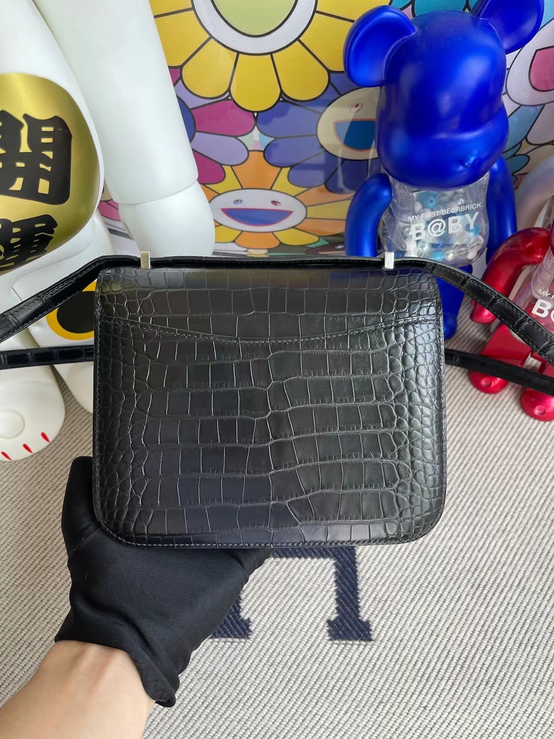 Hermès（爱马仕）Constance 空姐包 经典黑 雾面美洲鳄 自然色 蜥蜴扣 19cm