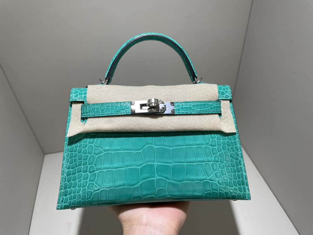 Hermès（爱马仕）Mini kelly ll Alligator shiny 亮面鳄鱼 6w 薄荷绿 银扣 顶级手缝 现货