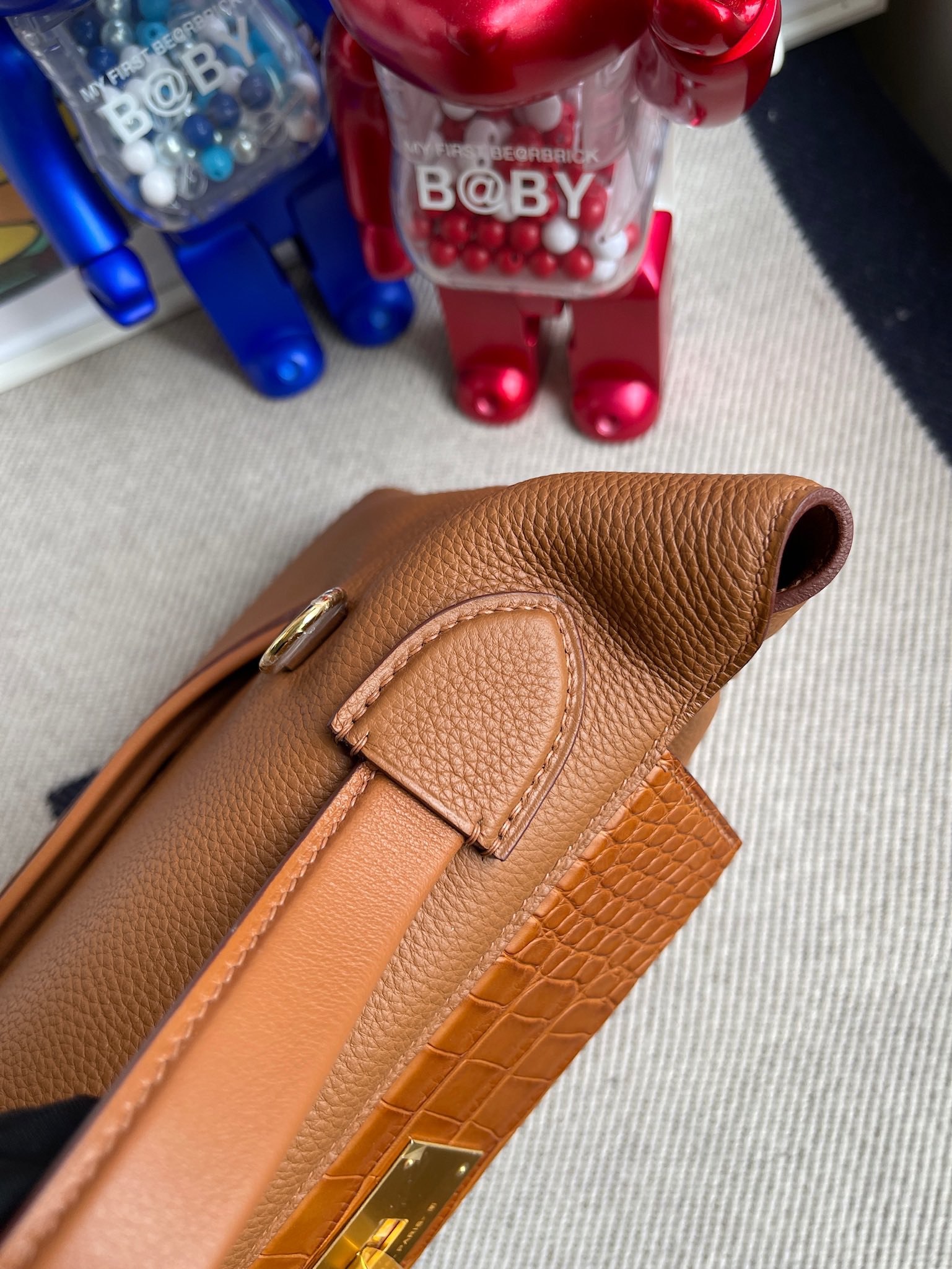 Hermès（爱马仕）Touch 系列 2424 金棕拼雾面棕色鳄鱼 金扣 29cm 顶级手缝