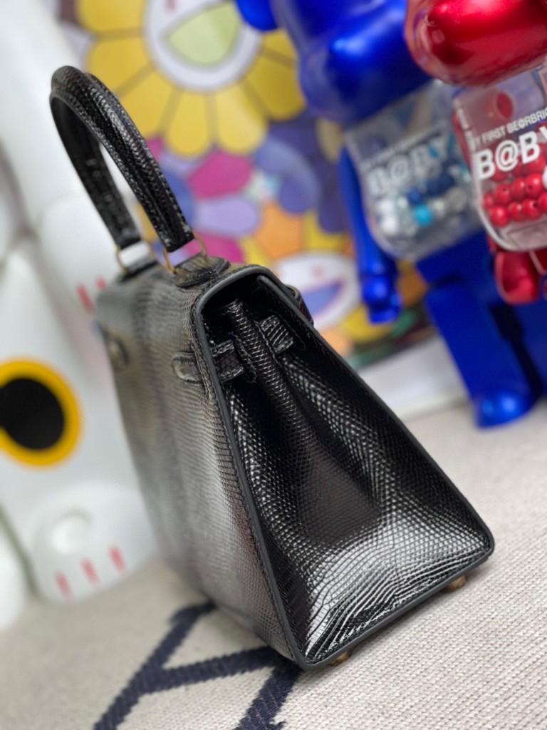 Hermès（爱马仕）Kelly 20cm 大耳朵 Lizard 进口亮面蜥蜴 ck89 黑色 Noir 金扣 顶级手缝