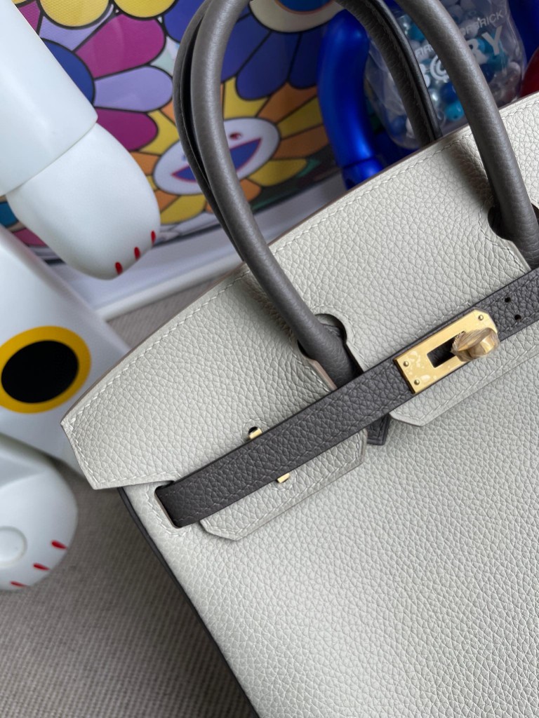 Hermès（爱马仕）Birkin 铂金包 原厂小牛皮 ck10 奶昔白 拼 锡器灰 金扣 马蹄印 25cm 顶级手缝