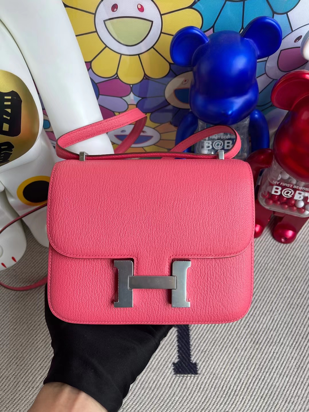 Hermès（爱马仕）Constance 空姐包 Chevre 山羊皮 U5 唇膏粉 银扣 19cm