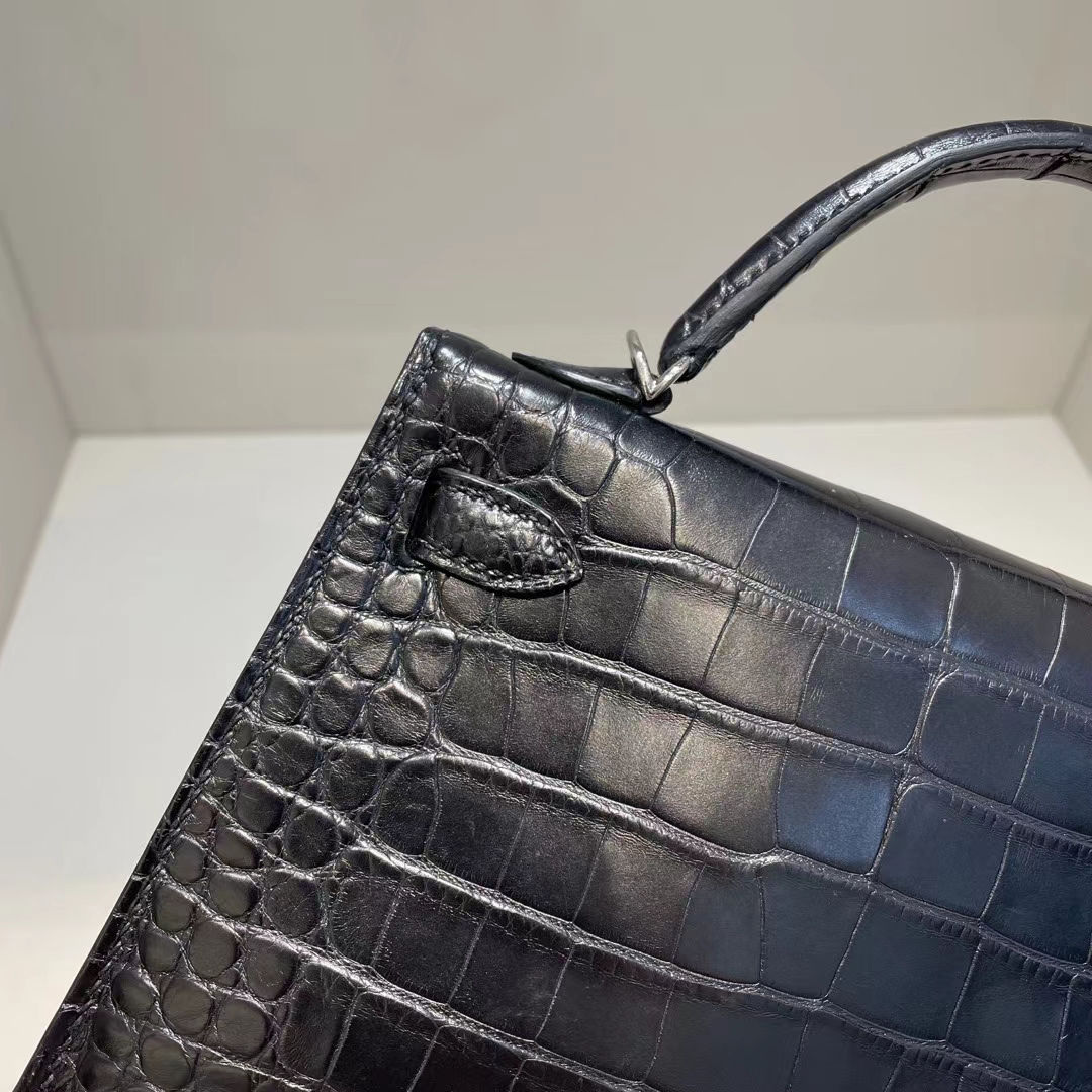 Hermès（爱马仕）Kelly Mini Ⅱ 迷你凯莉 雾面美洲鳄 Ck89 黑色 银扣 19cm