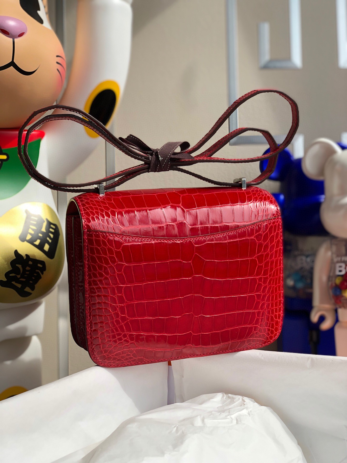 Hermès（爱马仕）Constance 空姐包 Alligator shiny 亮面鳄鱼 ck95 法拉利红 Braise 银扣 18cm 顶级手缝 现货