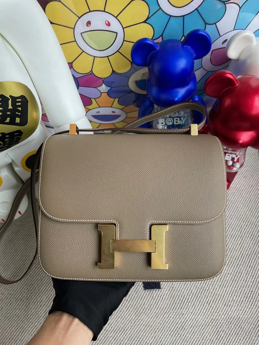 Hermès（爱马仕）Constance 空姐包 Epsom Ck18 大象灰 金扣 24cm