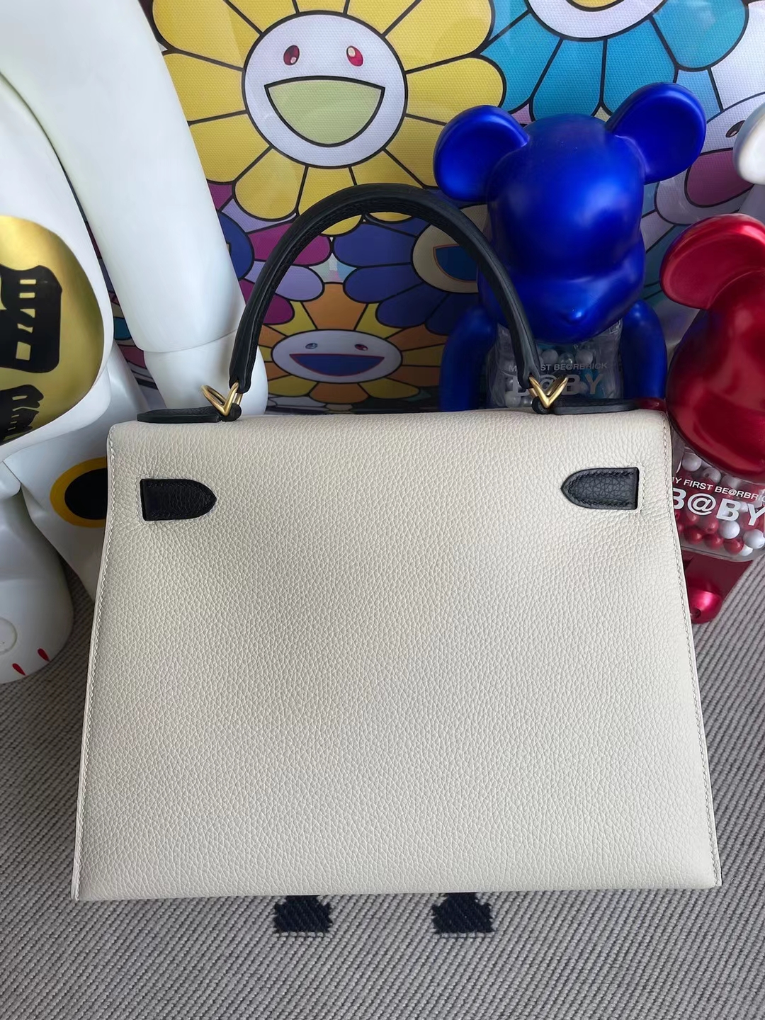 Hermès（爱马仕）Kelly 凯莉包 Togo 外缝 Ck10 奶昔白 拼 Ck89 黑色 磨砂金扣 28cm