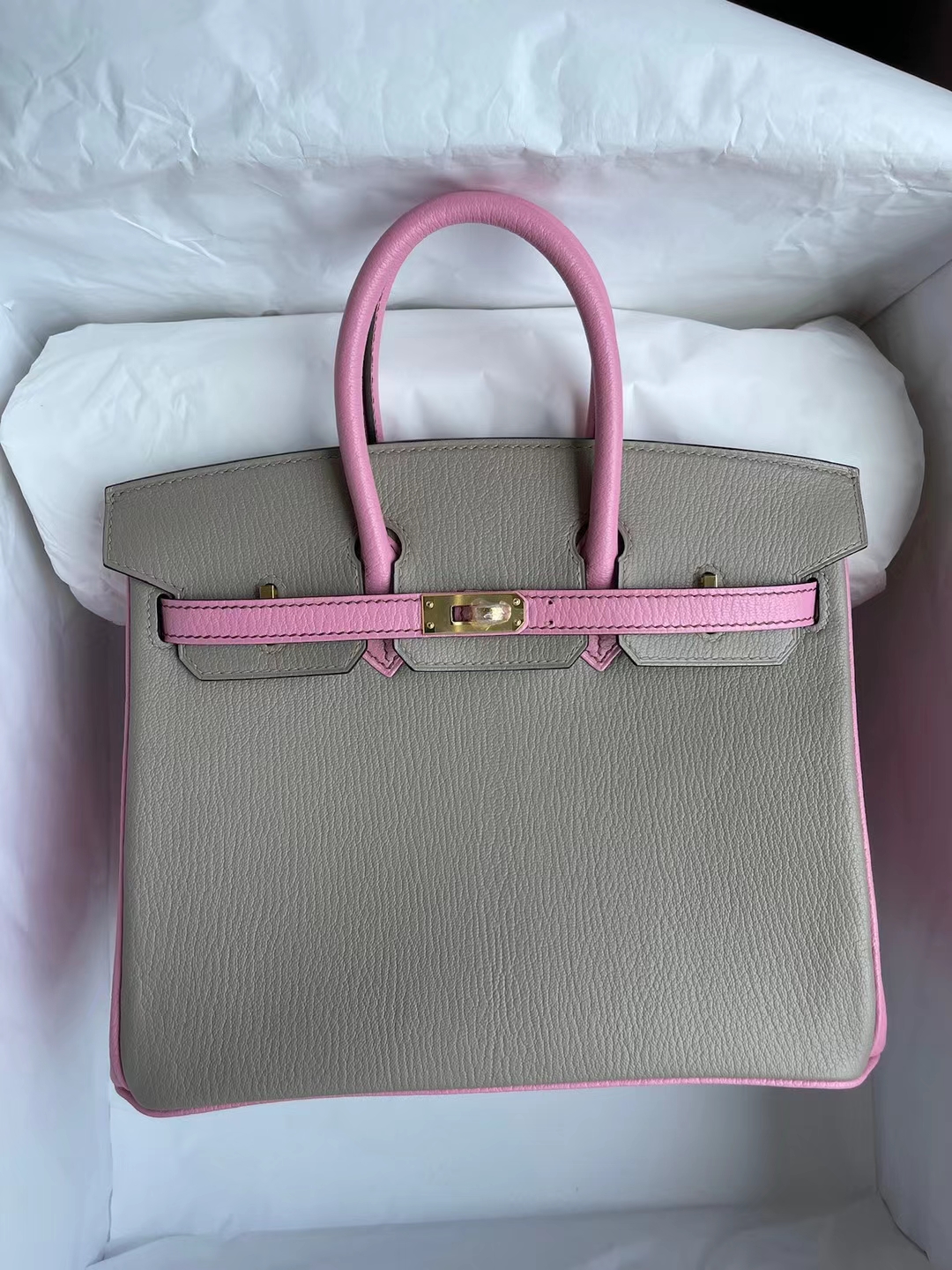 Hermès（爱马仕）Birkin 铂金包 Chevre 进口山羊皮 Ck81 斑鸠灰 拼 5P 樱花粉 金扣 25cm