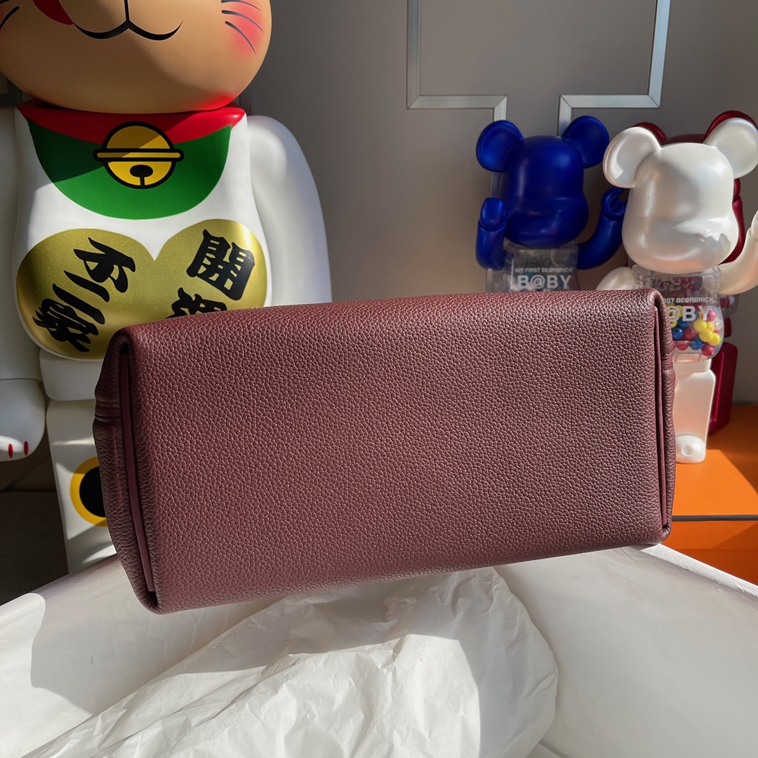 Hermès(爱马仕)2424 凯莉包 爱马仕红 金扣 29cm 顶级手缝-拉尔森鳄鱼皮具定制 - 爱马仕包包官网 Hermès(爱马仕)2424 凯莉包 爱马仕红 金扣 29cm 顶级手缝