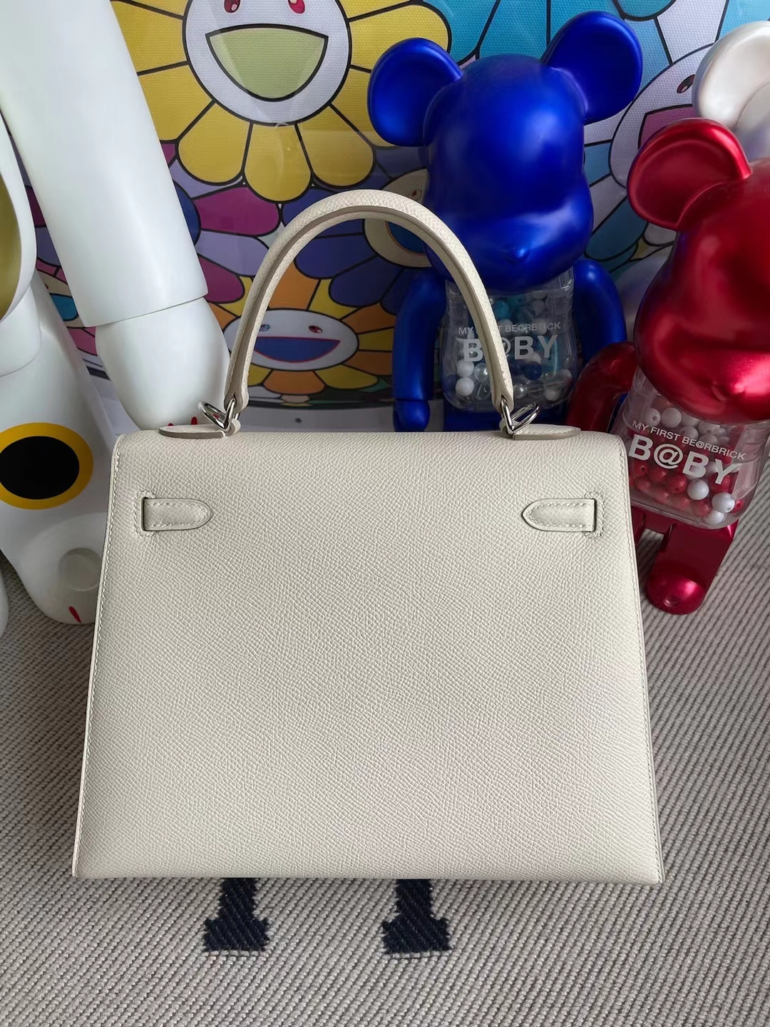 Hermès(爱马仕)Kelly 凯莉包 Epsom ck10 奶昔白 craie 顶级工艺 全手工缝制 银扣 25cm-拉尔森鳄鱼皮具定制 - 爱马仕包包官网 Hermès(爱马仕)Kelly 凯莉包 Epsom ck10 奶昔白 craie 顶级工艺 全手工缝制 银扣 25cm