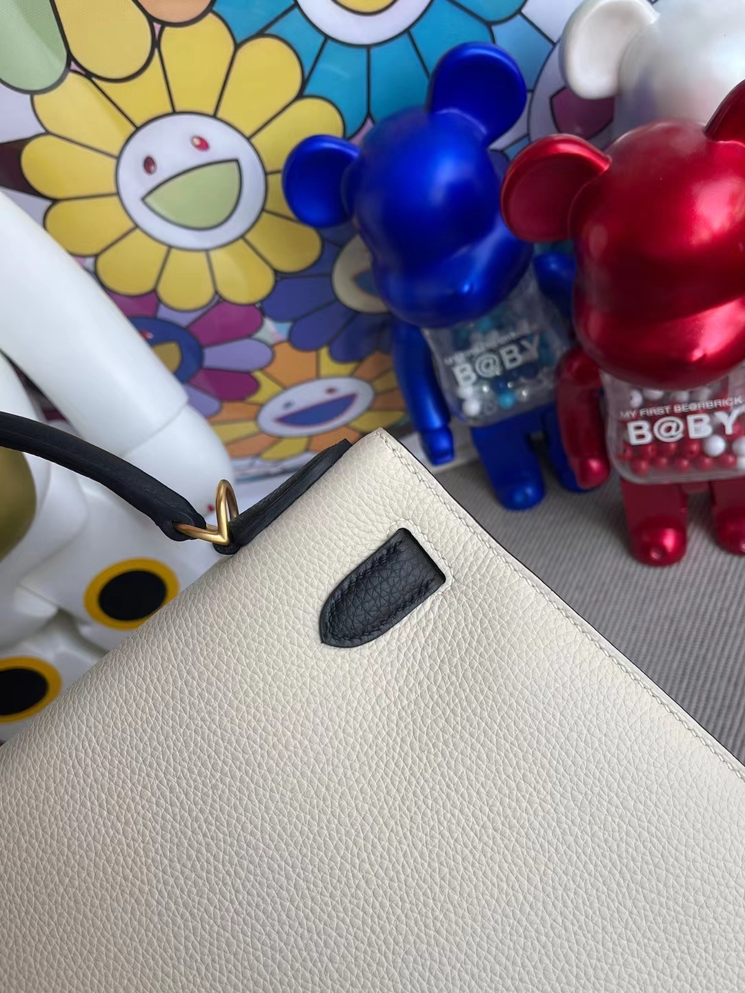 Hermès（爱马仕）Kelly 凯莉包 Togo 外缝 Ck10 奶昔白 拼 Ck89 黑色 磨砂金扣 28cm