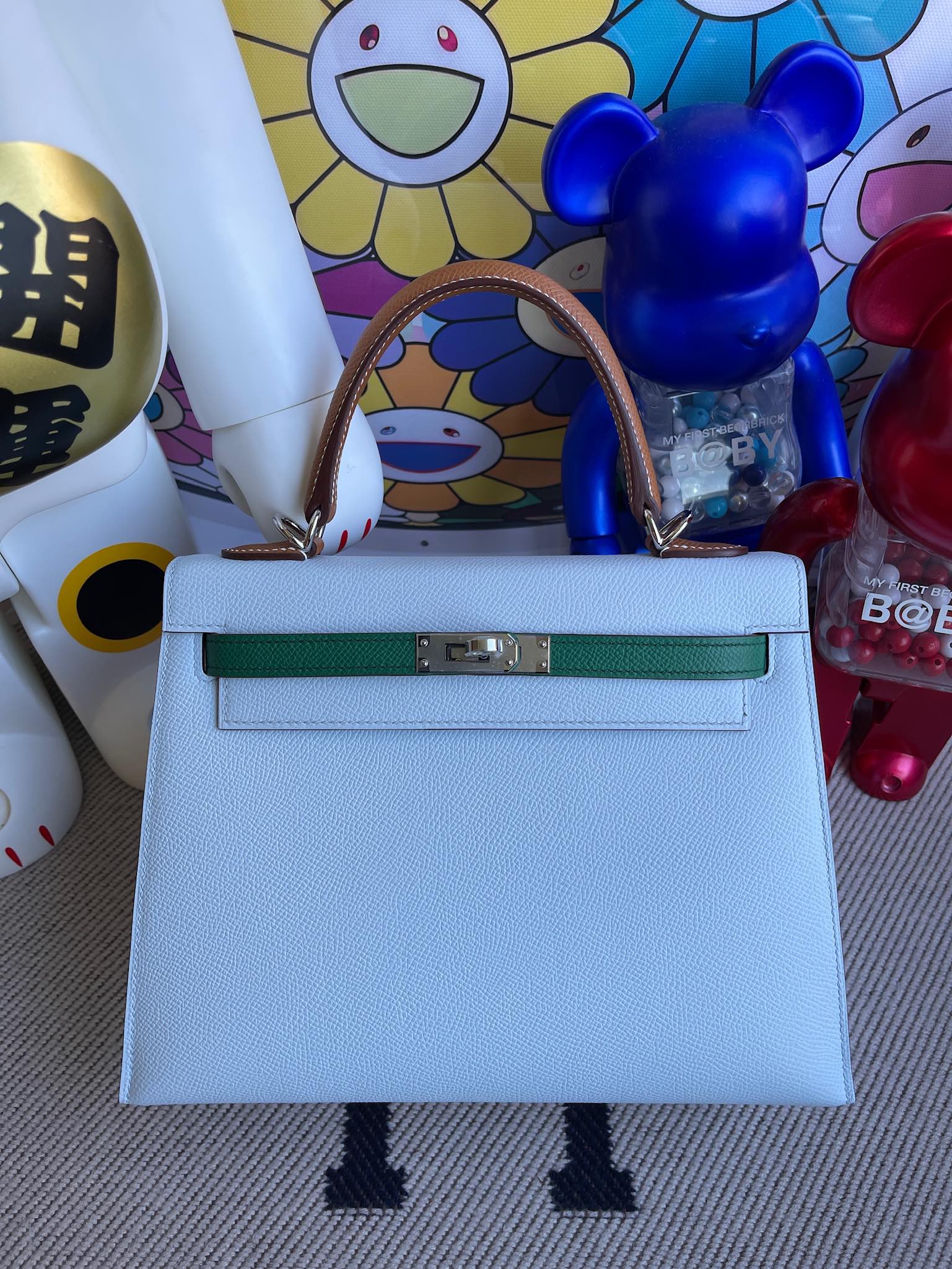 Hermès（爱马仕）Kelly 凯莉包 Epsom 原厂掌纹皮 雾蓝色 拼 丝绒绿 拼 金棕 银扣 25cm 马蹄印 顶级手缝