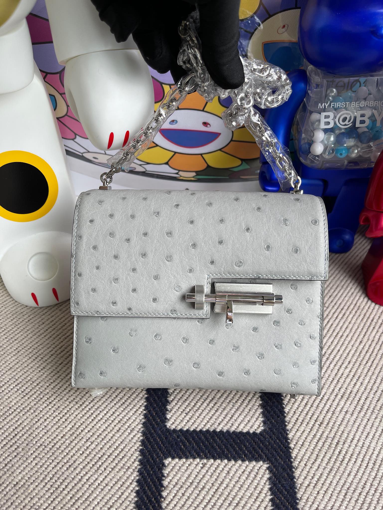 Hermès（爱马仕）Verrou 机枪包 Ostrich kk鸵鸟 8U 冰川灰 银扣 17cm 顶级手缝