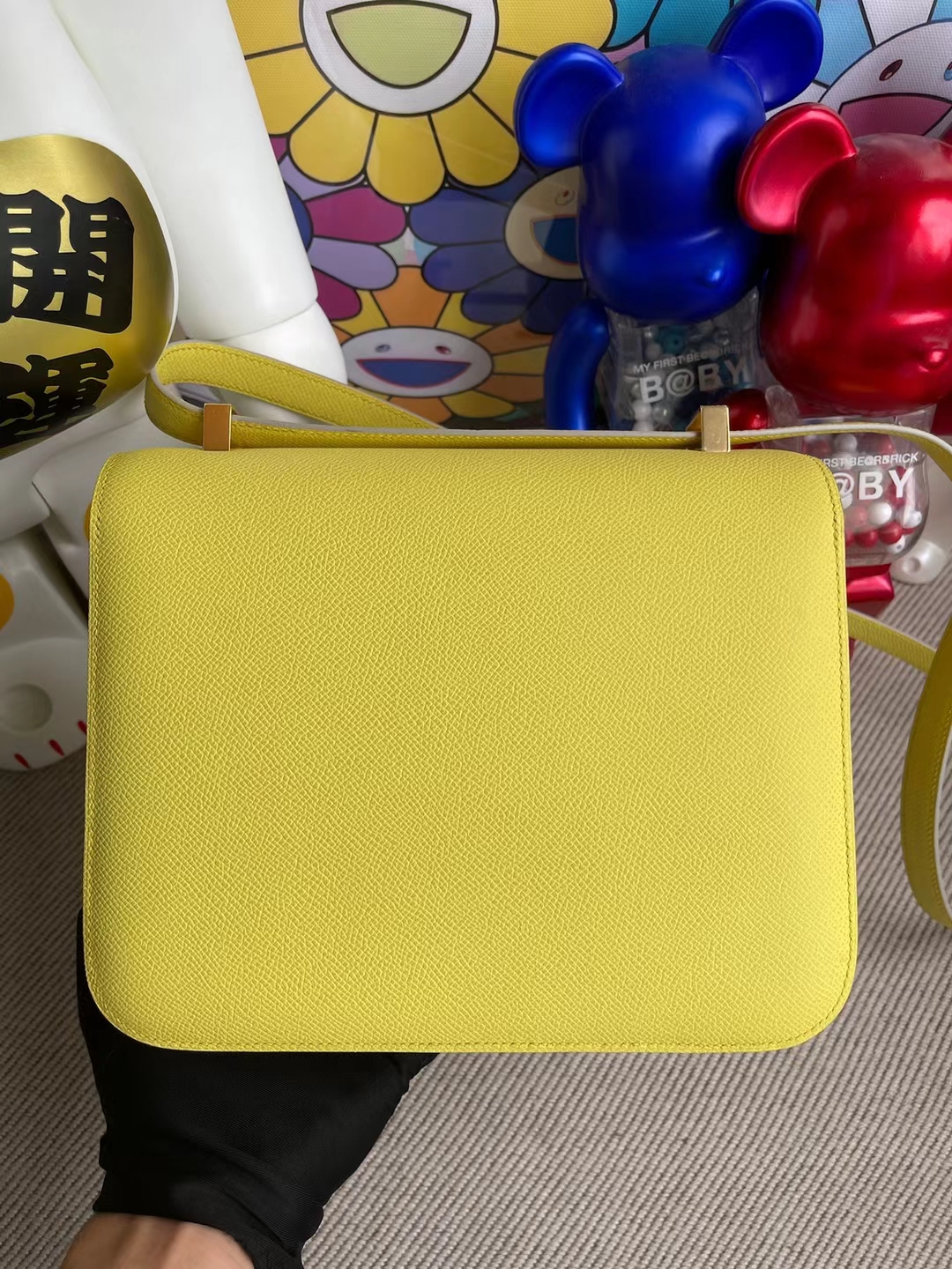 Hermès（爱马仕）Constance 空姐包 Epsom 鹅蛋黄 金扣 24cm