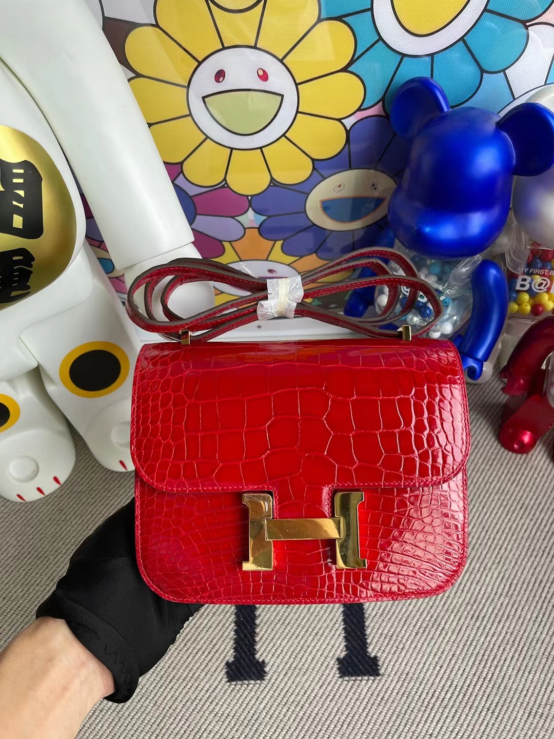 Hermès（爱马仕）Constance 康斯坦斯 亮面美洲鳄 Ck95 法拉利红 金扣 19cm 顶级工艺 全手工缝制