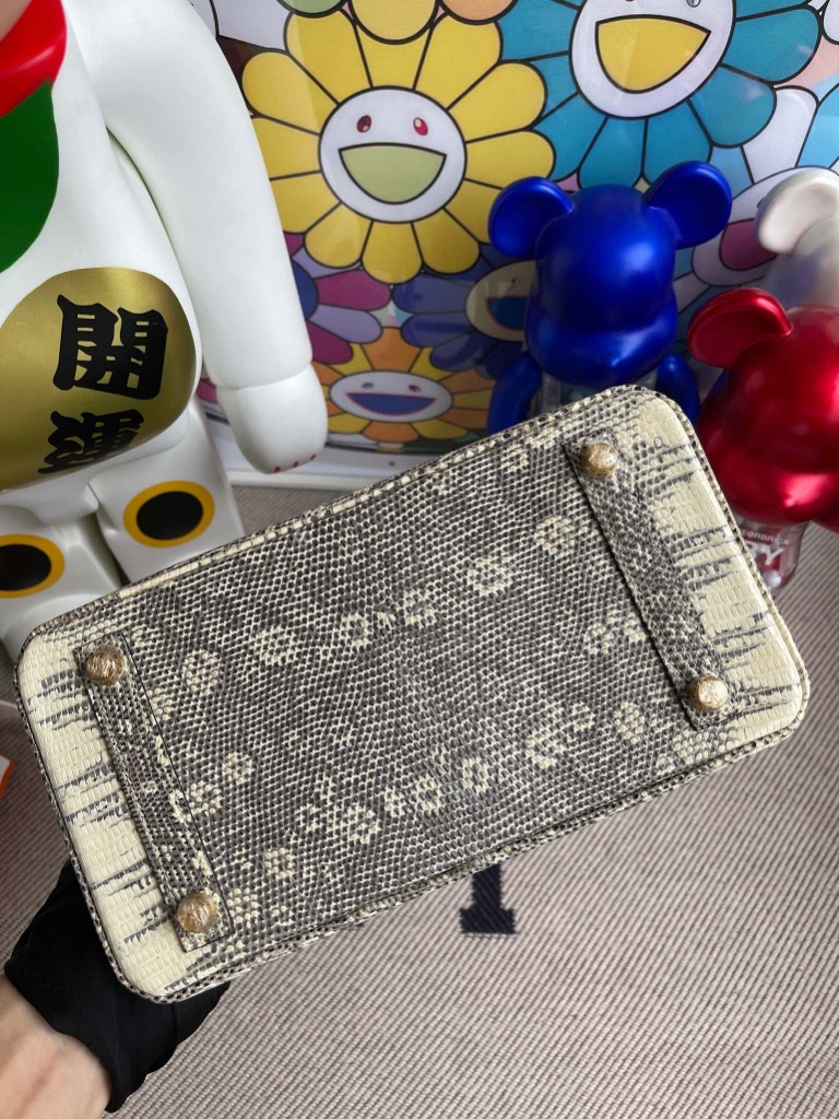 Hermès（爱马仕）Birkin 铂金包 Lizard 进口亮面蜥蜴 原色 小喜马拉雅色 金扣 25cm 顶级手缝