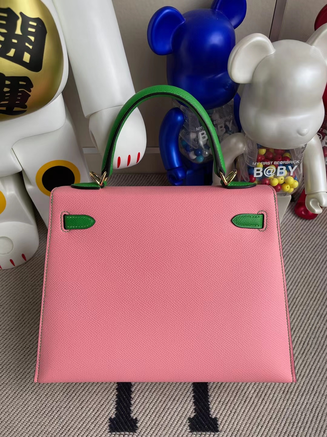 Hermès（爱马仕）Kelly 凯莉包 Epsom Hss 1Q 奶昔粉 拼 1K 竹子绿 金扣 25cm
