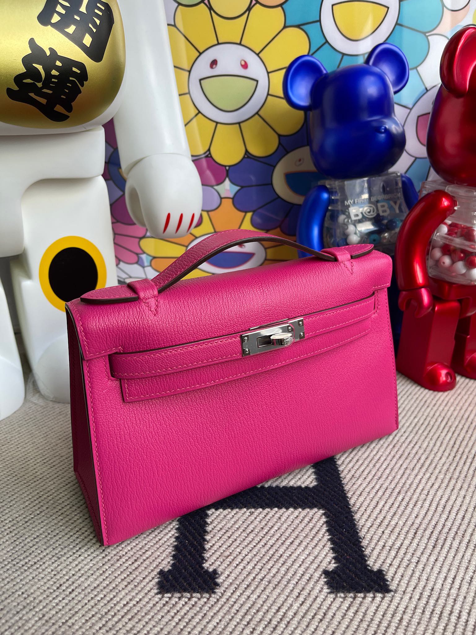Hermès（爱马仕）Mini kelly pochette Chevre 山羊皮 糖果粉 银扣 22cm 顶级手缝
