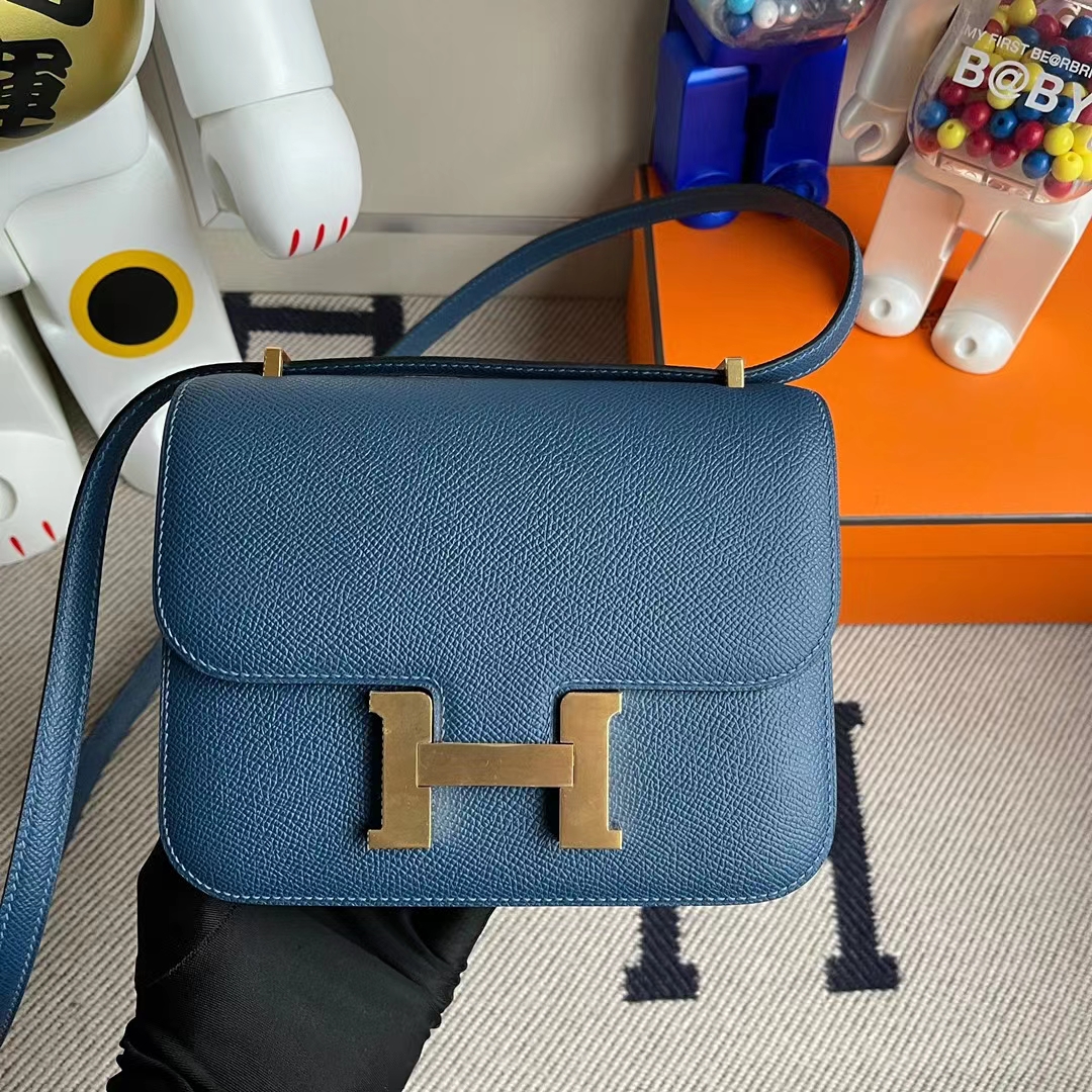 Hermès（爱马仕）Constance 康斯坦斯 Epsom S4 深邃蓝 金扣 19cm 顶级工艺 全手工缝制
