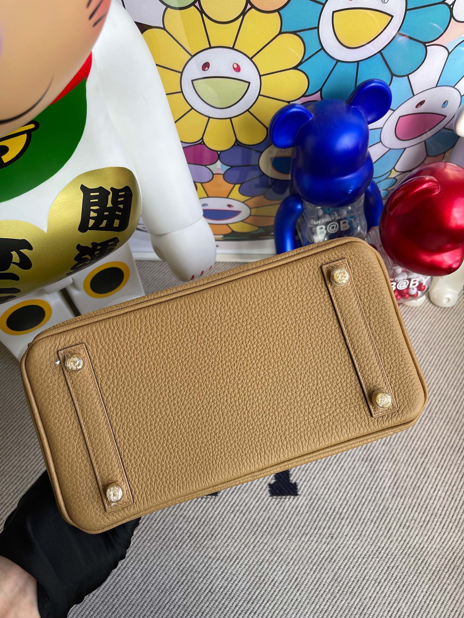 Hermès(爱马仕)Birkin 铂金包 原厂小牛皮 4B 饼干色 金扣 25cm 顶级手缝-拉尔森鳄鱼皮具定制 - 爱马仕包包官网 Hermès(爱马仕)Birkin 铂金包 原厂小牛皮 4B 饼干色 金扣 25cm 顶级手缝