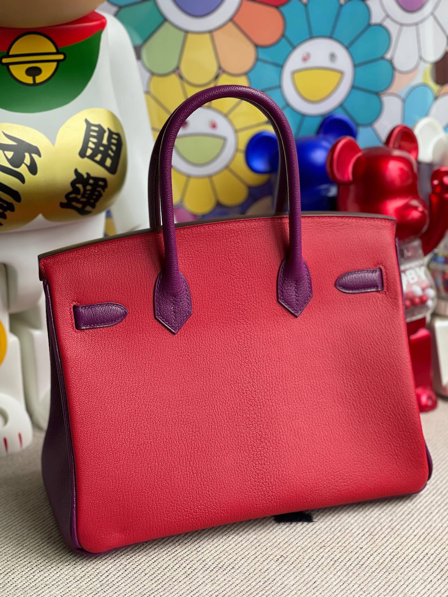 Hermès(爱马仕)Birkin 铂金包 Chevre 山羊皮 奶昔粉 拼 国旗红 拼 海葵紫 磨砂金扣 30cm 顶级手缝-拉尔森鳄鱼皮具定制 - 爱马仕包包官网 Hermès(爱马仕)Birkin 铂金包 Chevre 山羊皮 奶昔粉 拼 国旗红 拼 海葵紫 磨砂金扣 30cm 顶级手缝