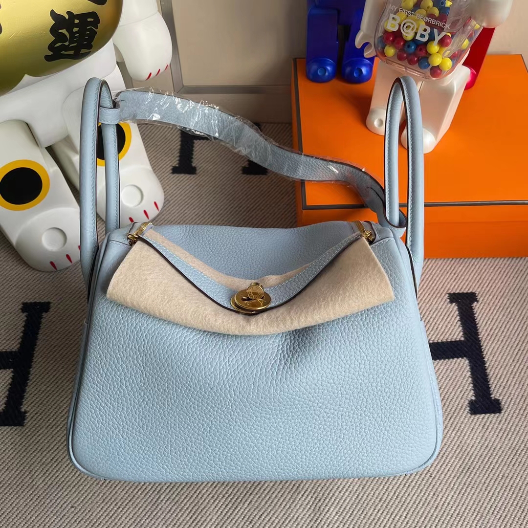 Hermès（爱马仕）Lindy 琳迪包 Clemence 7N 天空蓝 金扣 26cm 顶级工艺 全手工缝制