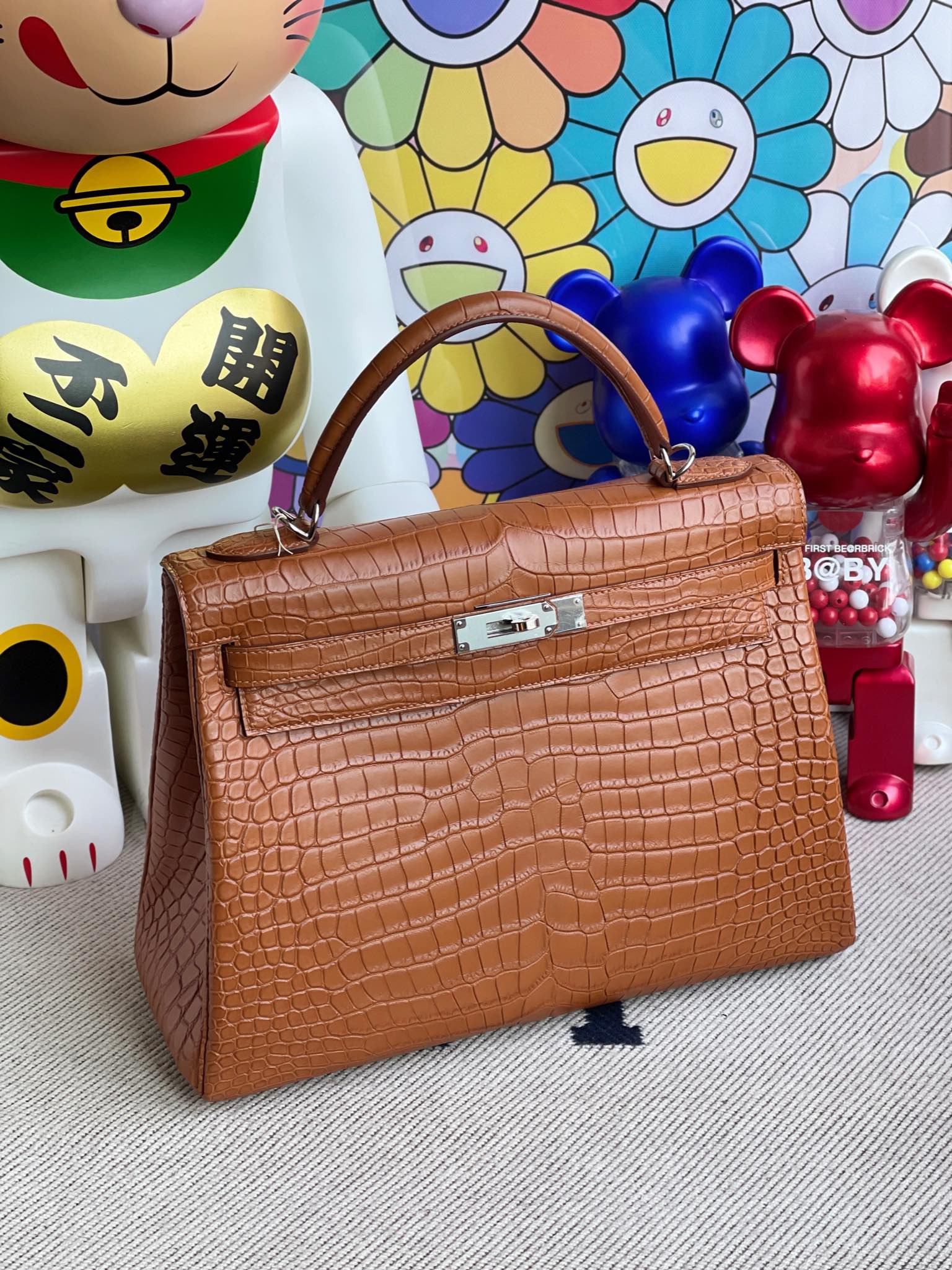 Hermès(爱马仕)Kelly 凯莉包 Porosus matt 雾面鳄鱼 金棕色 Gold 银扣 32cm 顶级手缝-拉尔森鳄鱼皮具定制 - 爱马仕包包官网 Hermès(爱马仕)Kelly 凯莉包 Porosus matt 雾面鳄鱼 金棕色 Gold 银扣 32cm 顶级手缝