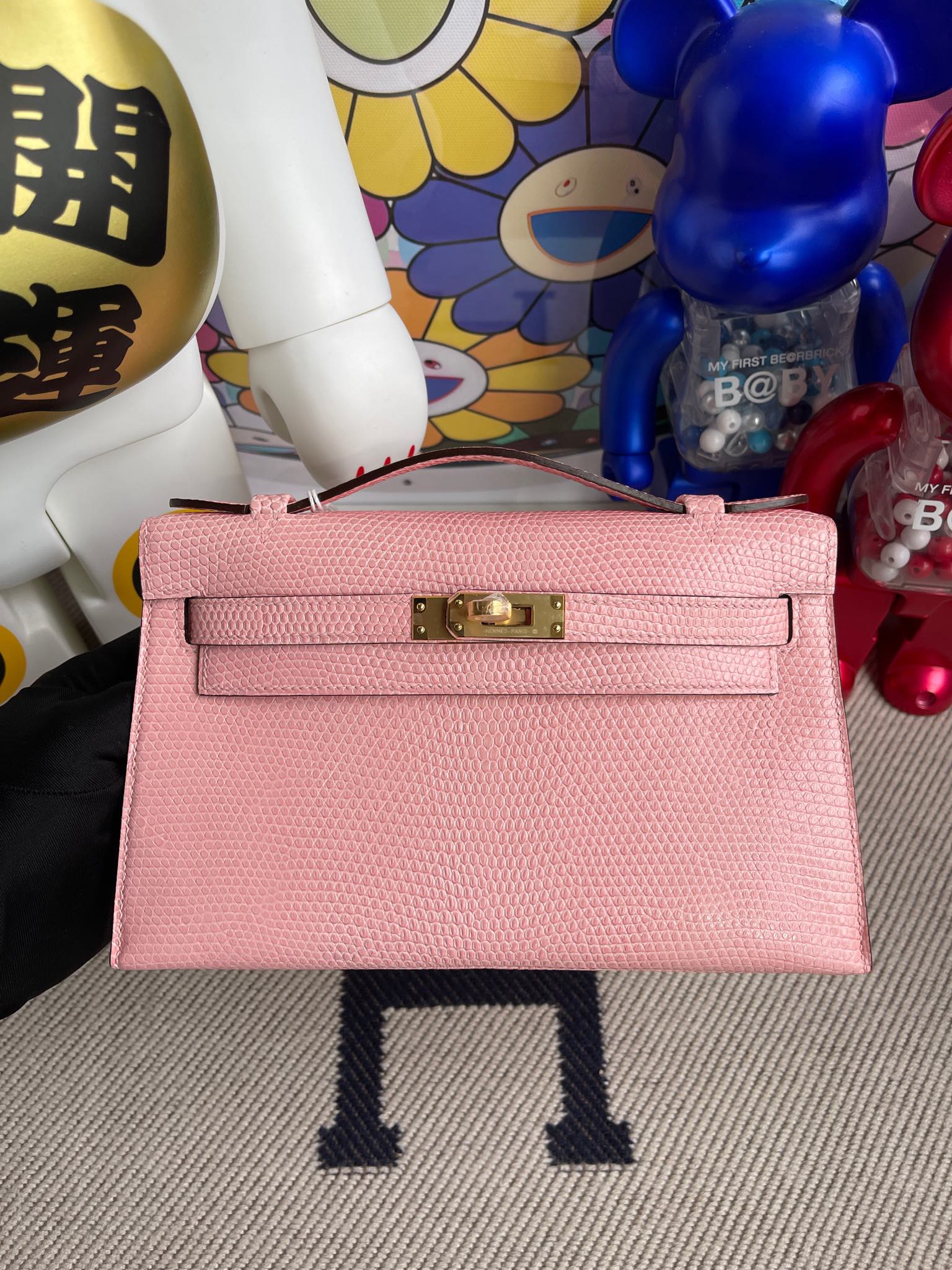 Hermès（爱马仕）Mini kelly pochette Lizard 进口亮面蜥蜴 3Q粉 金扣 22cm 顶级手缝