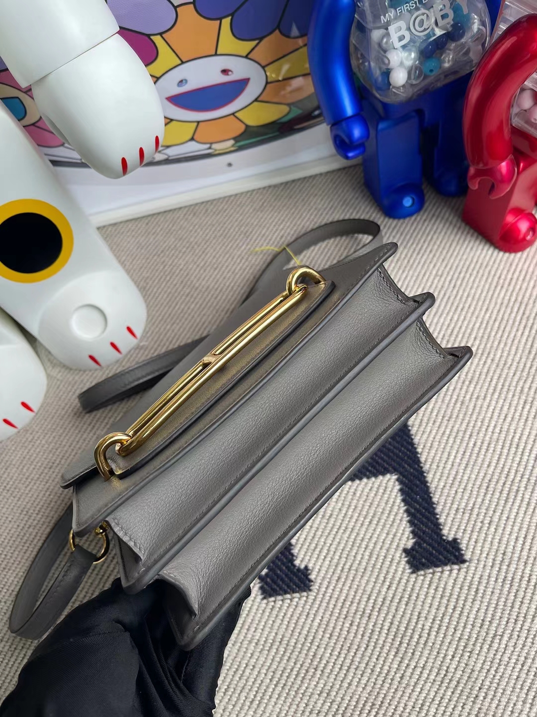 Hermès（爱马仕）Roulis 猪鼻子 Swift M8 沥青灰 金扣 19cm