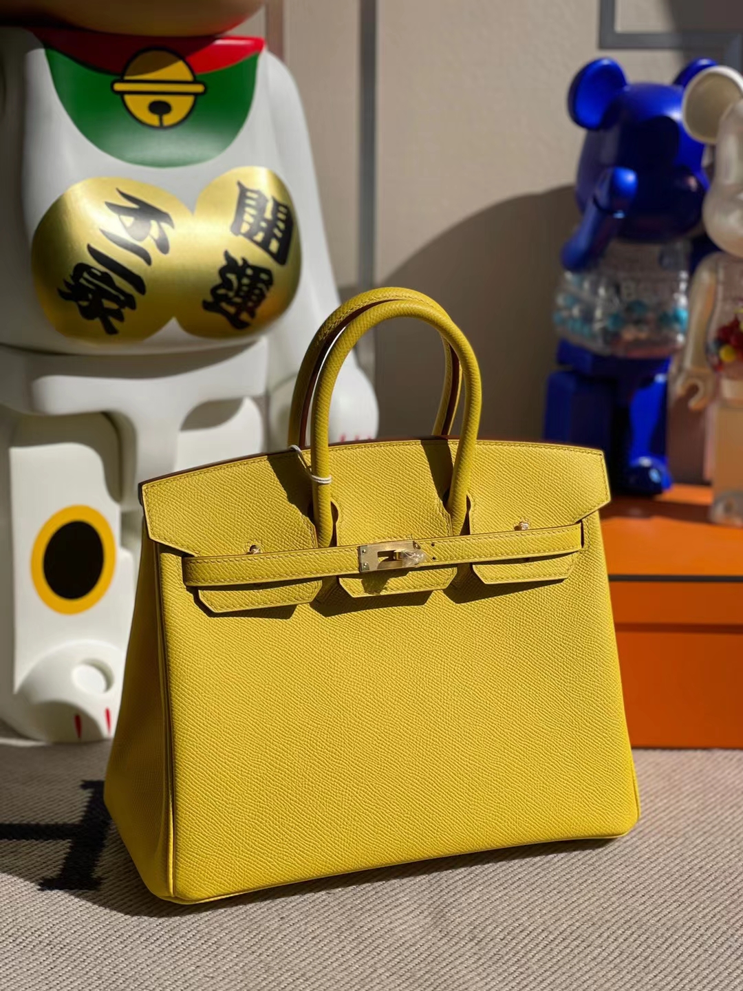 Hermès（爱马仕）Birkin 铂金包 Epsom 9O 那不勒斯黄 金扣 25cm