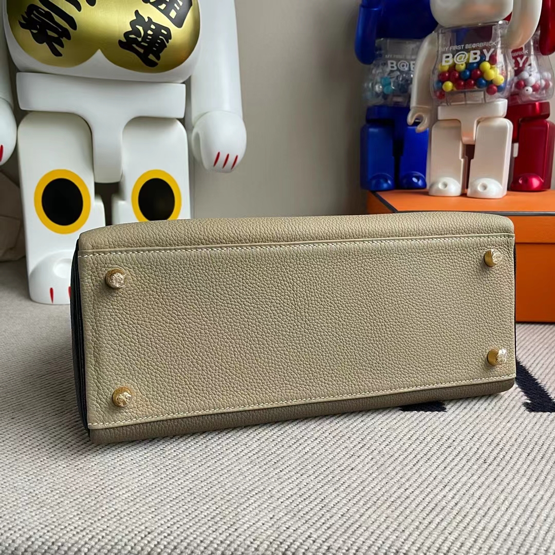 Hermès(爱马仕)Kelly 凯莉包 Togo Ck81 斑鸠灰 拼 Ck18 大象灰 拼 Ck89 黑色 金扣 28cm-拉尔森鳄鱼皮具定制 - 爱马仕包包官网 Hermès(爱马仕)Kelly 凯莉包 Togo Ck81 斑鸠灰 拼 Ck18 大象灰 拼 Ck89 黑色 金扣 28cm