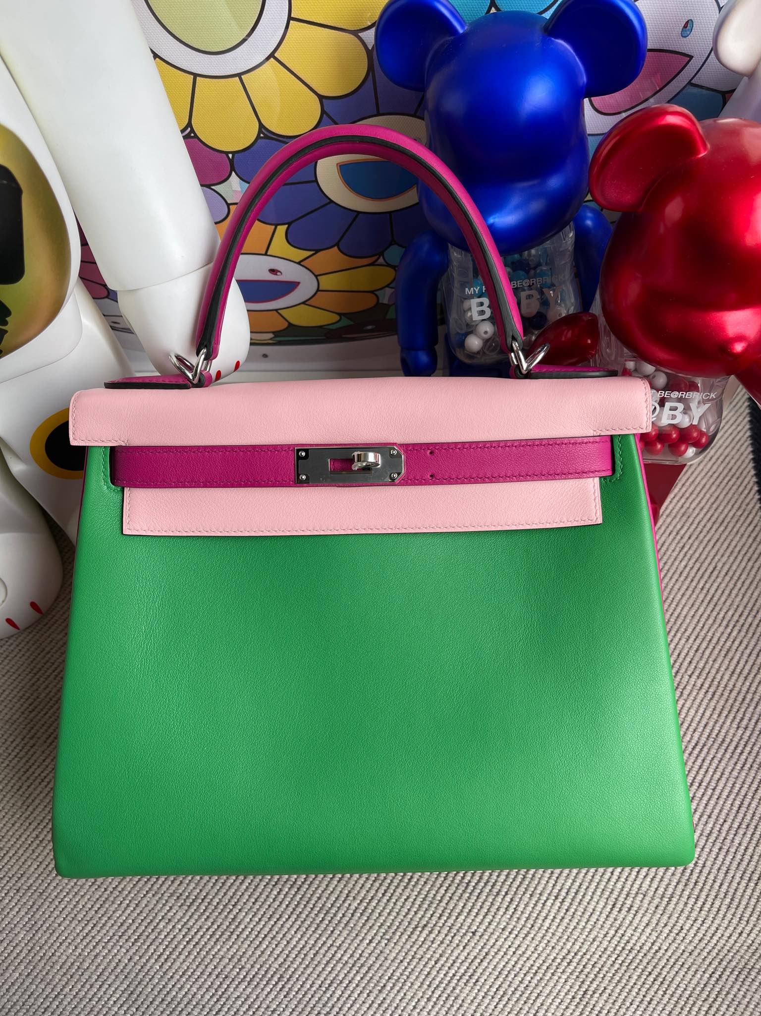 Hermès（爱马仕）Kelly 凯莉包 Swift 竹子绿 拼 3Q粉 拼 玫瑰紫 银扣 马蹄印 28cm 顶级手缝