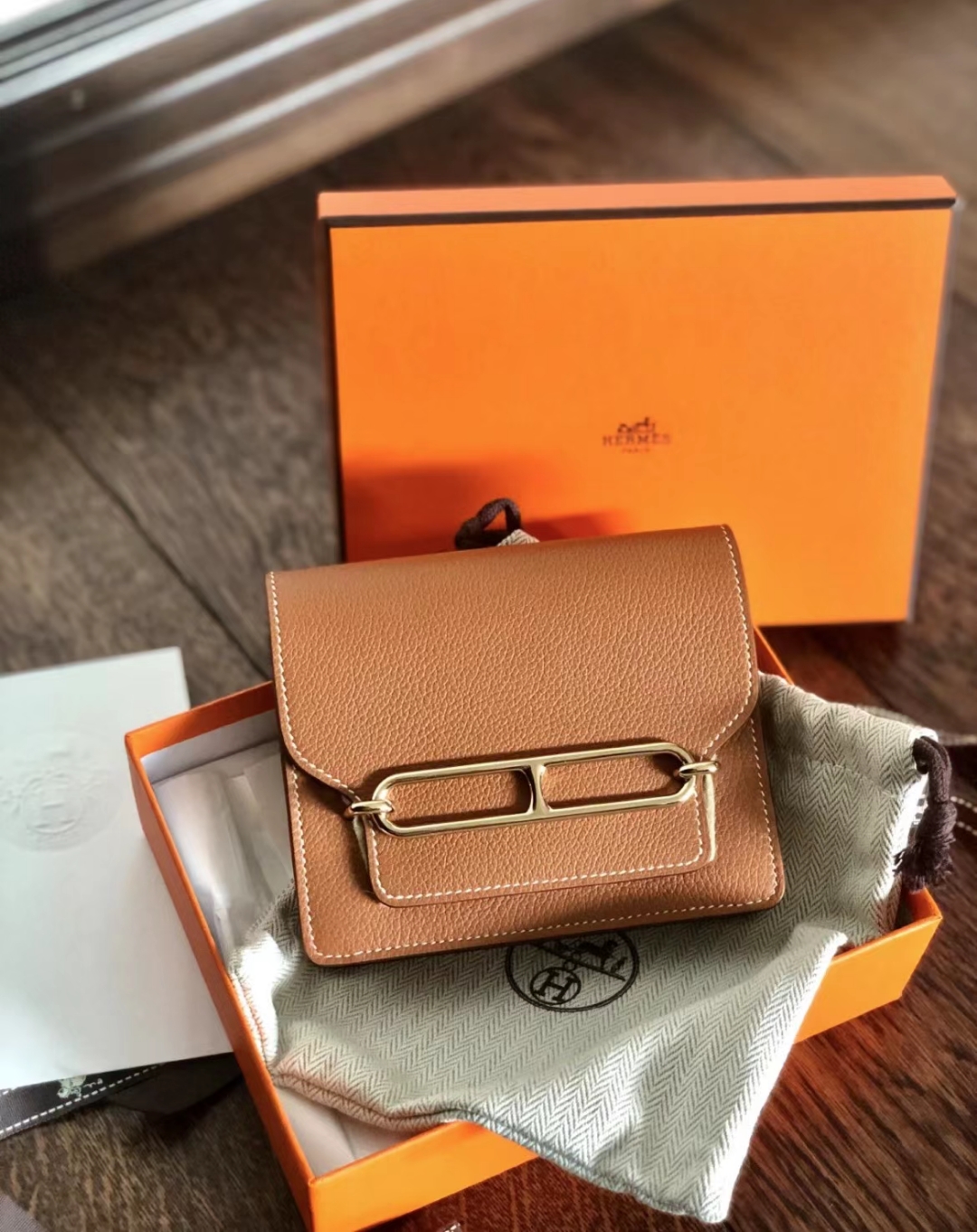 Hermès（爱马仕）新品 Roulis Slim Evercolor Ck37 金棕色 浅金色 猪鼻子 金扣 12.5cm
