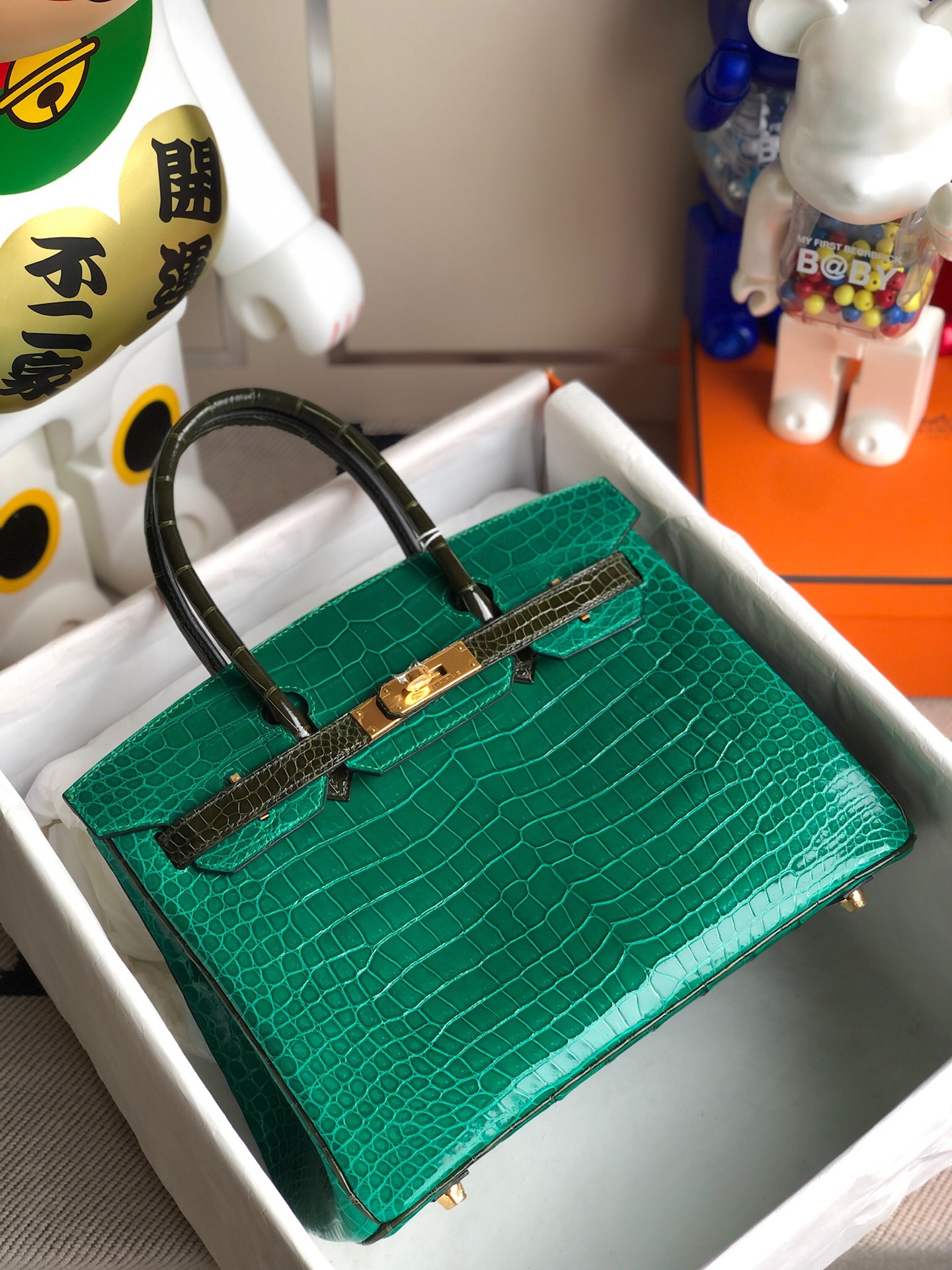 Hermès（爱马仕）Birkin 铂金包 Porosus shiny 亮面澳洲湾鳄 6Q 翡翠绿 拼 v6 橄榄绿 金扣 30cm 马蹄印 顶级手缝